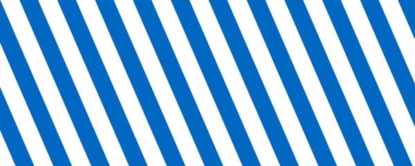 The Color of Alexandrian Peacocks